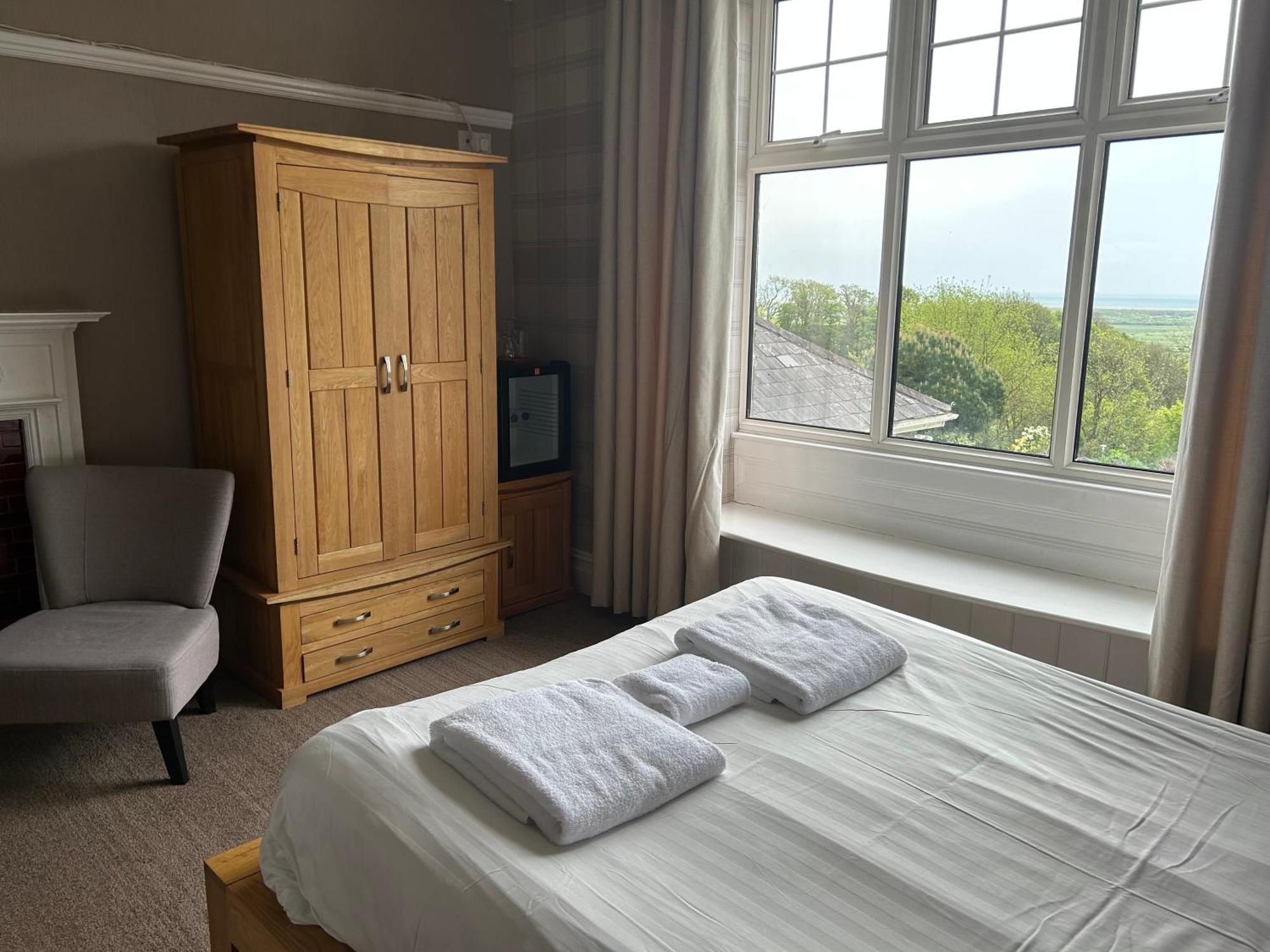 Bed and Breakfast Broadway House Laugharne Esterno foto